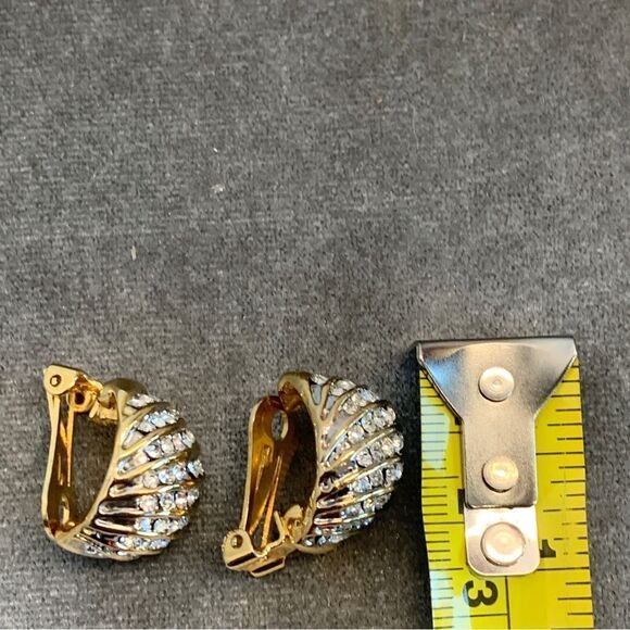 1980S gilt & crystal rhinestone chunky huggie hoop earrings by christian dior - Picture 7 of 11